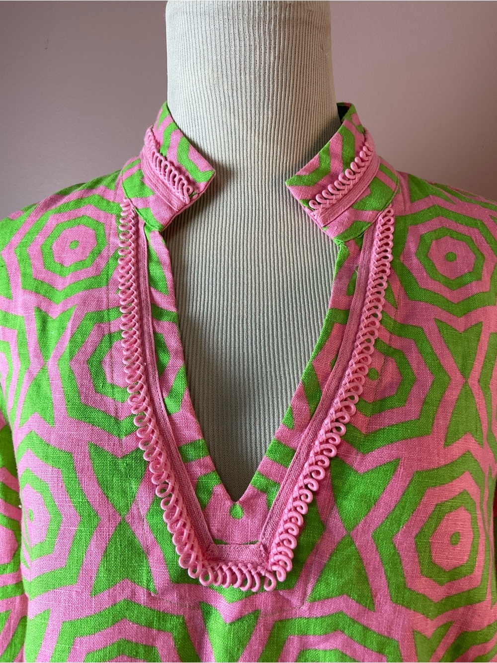 Sail to Sable Neon Pink & Lime Starprint Tunic - Picture 2 of 6